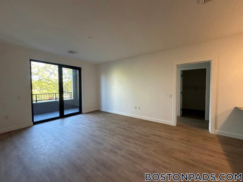 Building Photo - 199 Gardner St