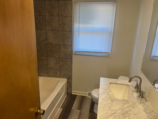 Building Photo - 5079 Byers Rd