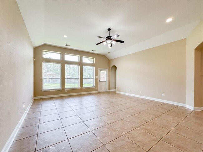 Building Photo - 83 Buck Trail Pl