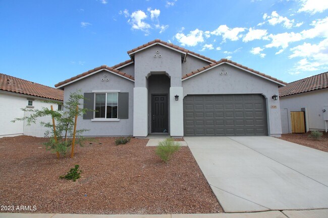 Primary Photo - 1126 E Westwood Dr