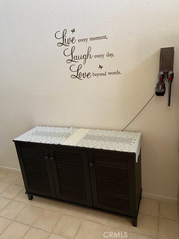 Building Photo - 11457 Bennington Ct