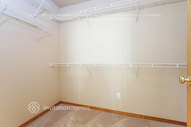 Building Photo - 13016 73rd Ave Ct E