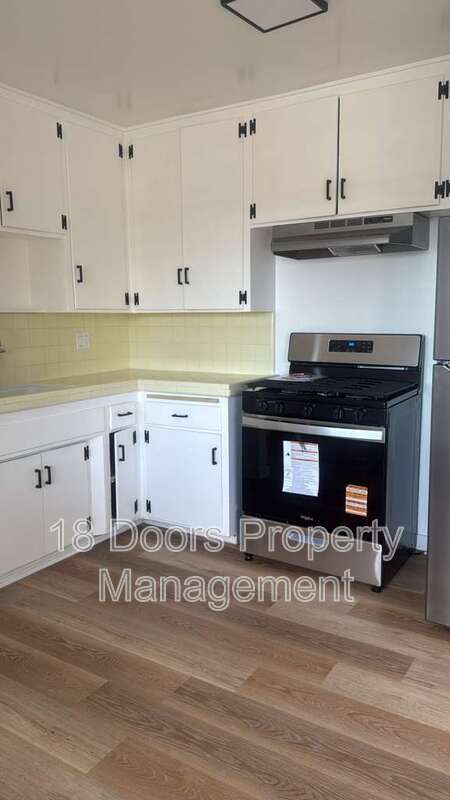 Building Photo - 4353 1/2-4349-52 College Ave