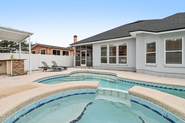 Building Photo - 10008 Sifton Ct