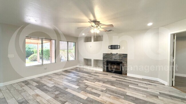 Building Photo - 20438 N 17th Way