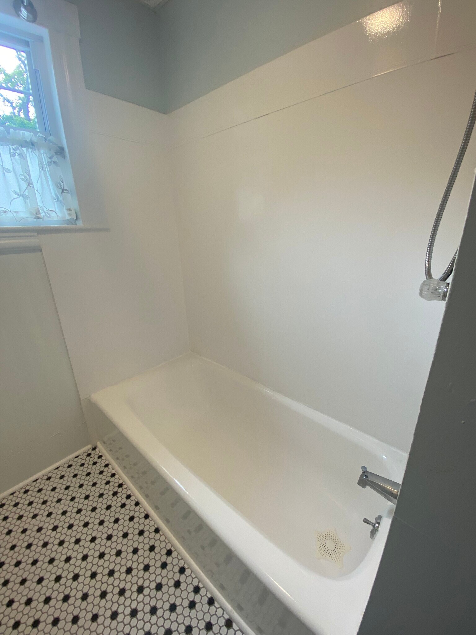 Building Photo - 71 Arsenal St