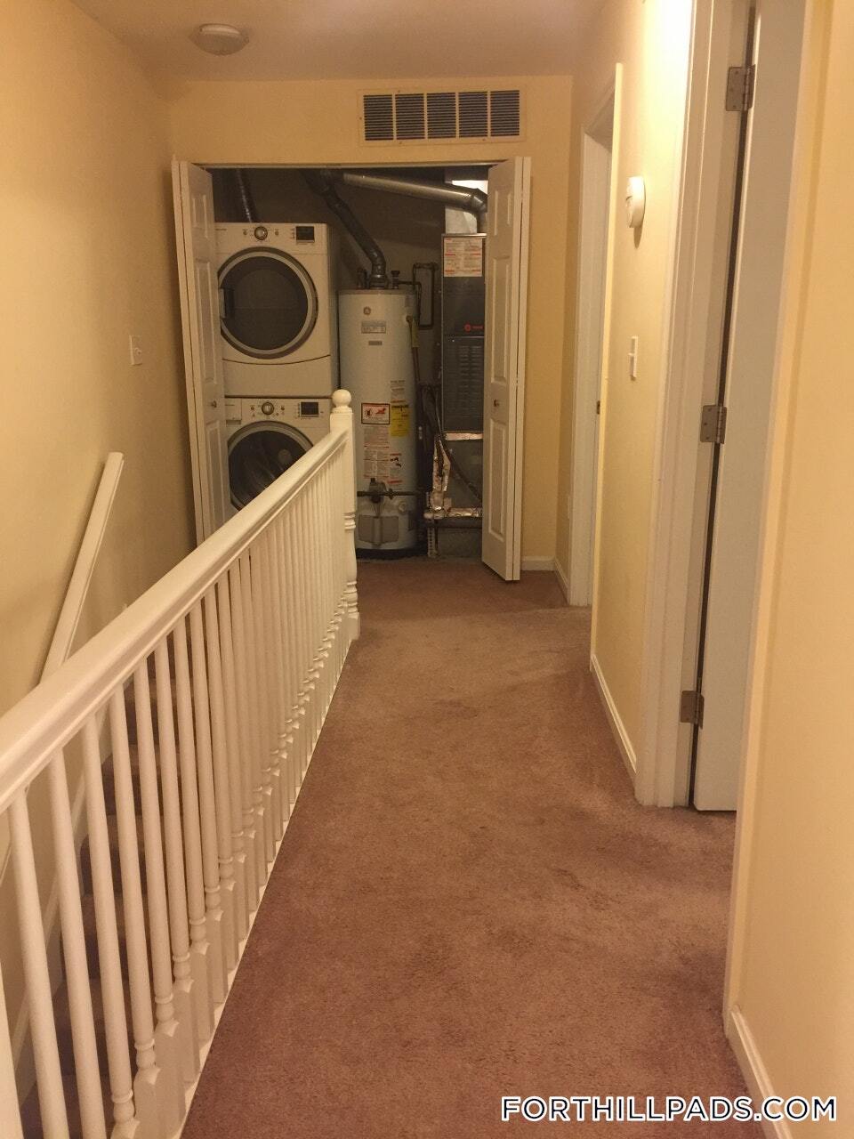 Building Photo - 66 St James St