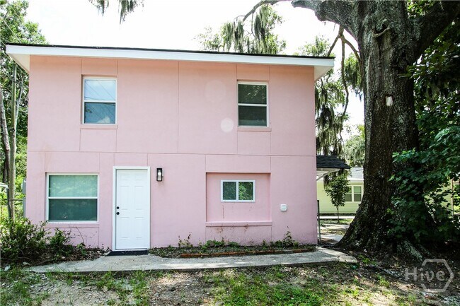 Primary Photo - 1904 E 51st St