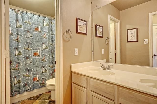 Building Photo - 7429 Buckskin Ct
