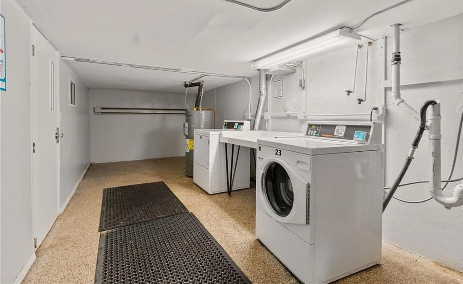 Building Photo - 300 Smithfield Rd