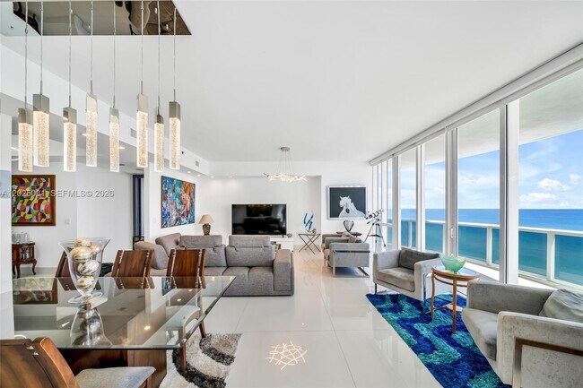 Building Photo - 16001 Collins Ave