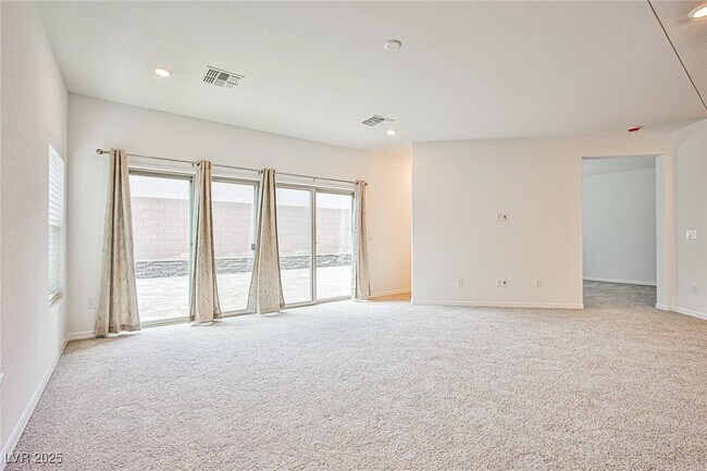 Building Photo - 7412 Legacy Pt St
