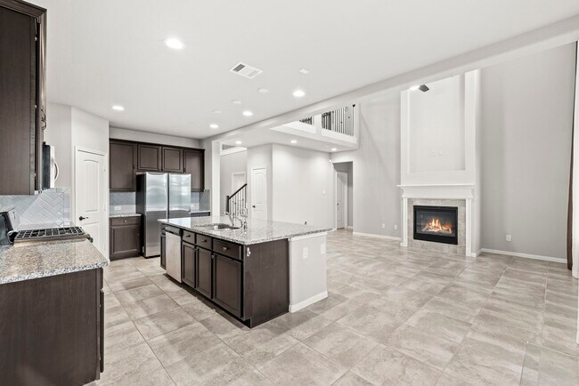 Building Photo - 3506 Lake Bella Megan Dr