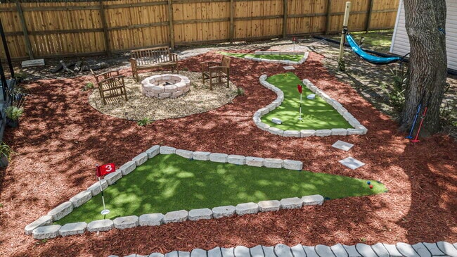 Building Photo - 6501 64th Ave N