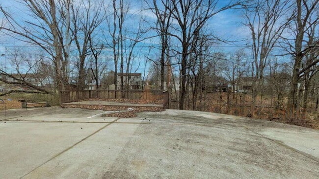 Building Photo - 2708 Knob Ct