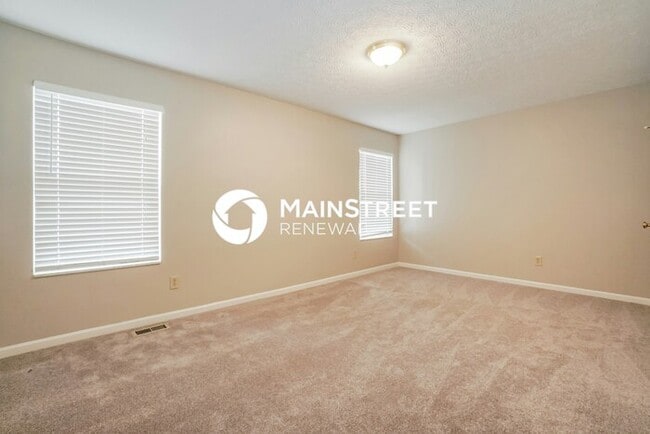 Building Photo - 4 Bedroom Pet-Friendly Home in Pickerington, OH with Main Street Renewal