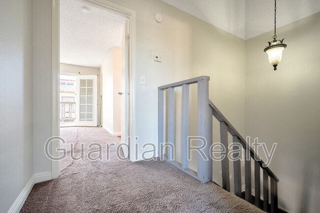 Building Photo - 2882 Calle Del Oro