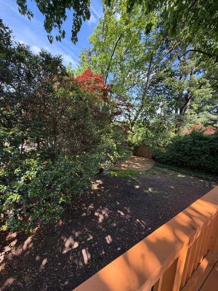 Building Photo - 9311 Chanute Dr