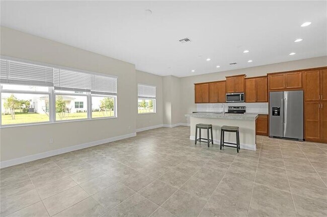 Building Photo - 14965 RedCove Pl