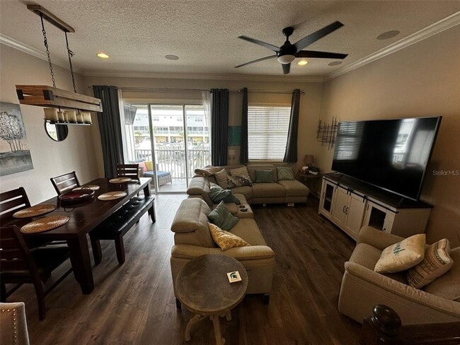 Building Photo - 6072 Moorings Dr S