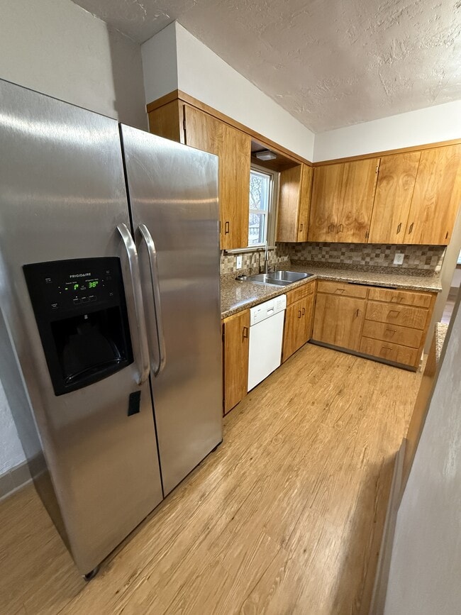 Building Photo - 3108 2nd Ave N