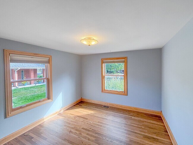 Building Photo - Beautiful 4-Bedroom Home for Rent in Palat...