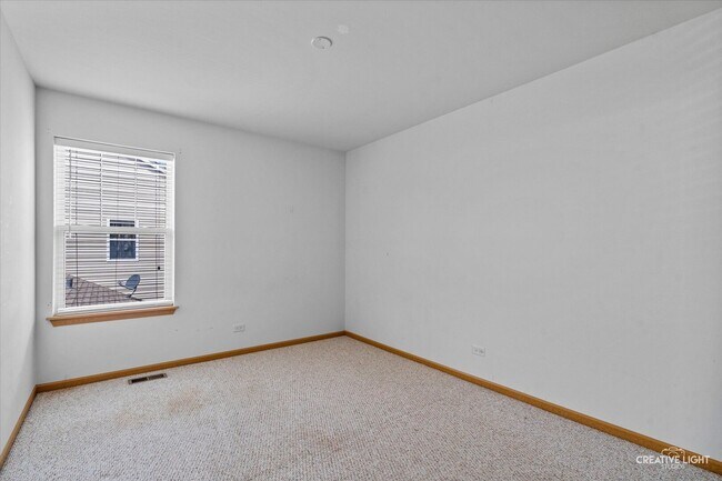 Building Photo - 416 Frankfort Ave