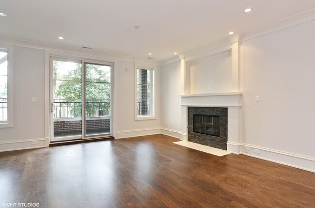 Building Photo - 3533 N Wilton Ave