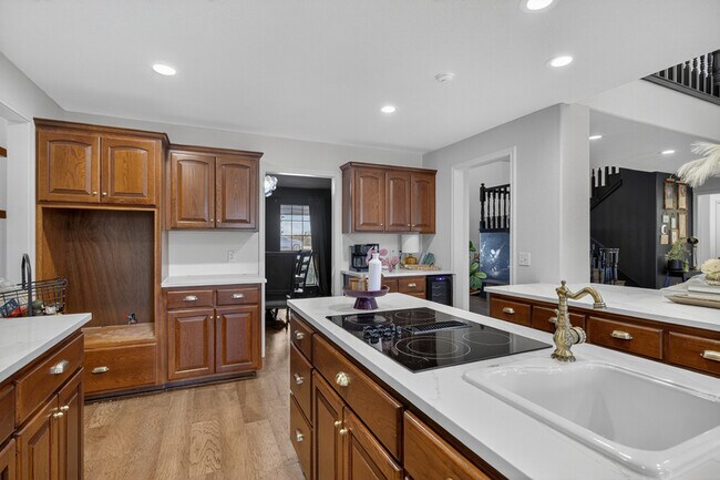 Building Photo - 435 Oxbow Trail