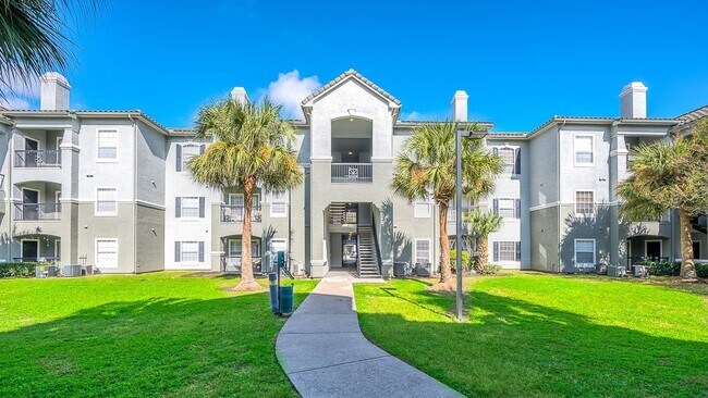 Building Photo - 3045 Marina Bay Dr