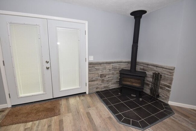 Building Photo - 3 bedroom in Granger in PHM school district