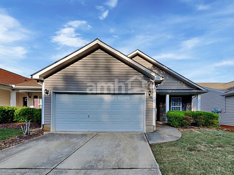 Primary Photo - 204 Arrowhead Dr