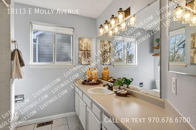 Building Photo - 19113 E Molly Ave