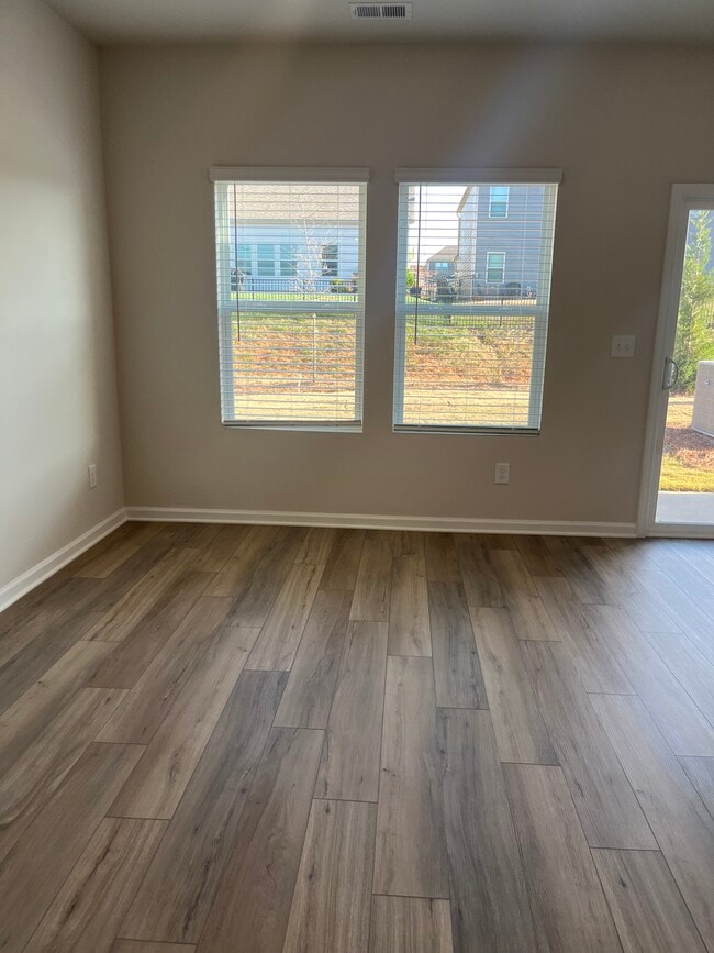 Building Photo - 5113 Brailey Cir