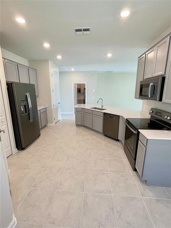 Building Photo - 16421 Fernridge St