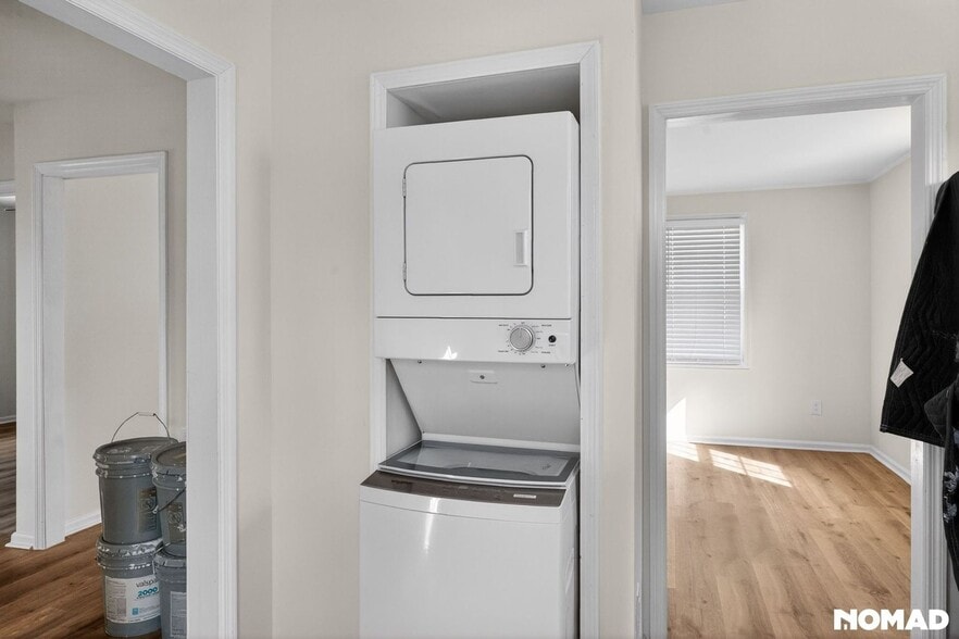 Building Photo - 217 Pecan Rd