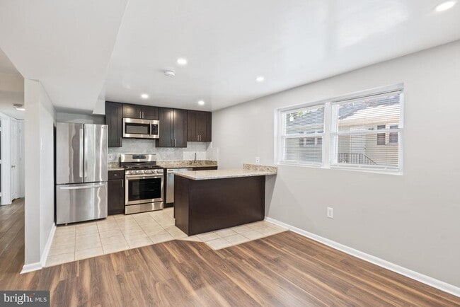 Building Photo - 1606 Opus Ave