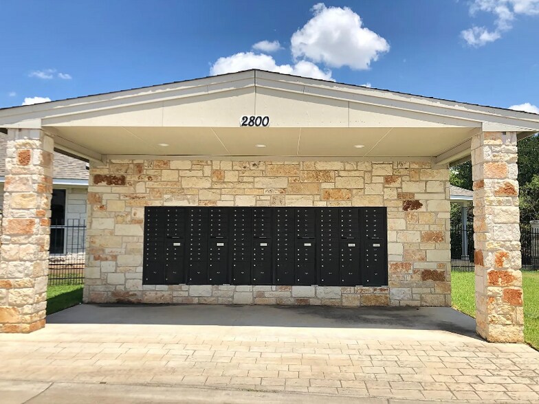 Building Photo - 2800 Joe Dimaggio Blvd