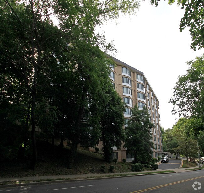 Harvard Towers 1845 Harvard St NW Washington DC 20009 Apartment Finder