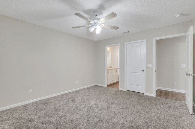 Building Photo - Available for Rent