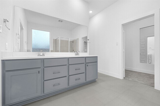 Building Photo - 29651 Blooming Grv