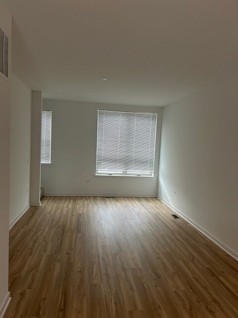 Building Photo - 4830 157th St