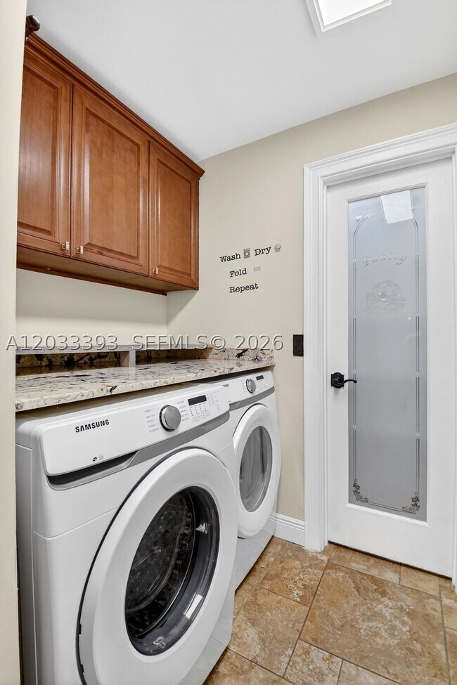 Building Photo - 13808 Geranium Pl