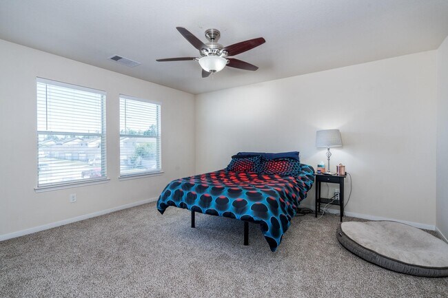 Building Photo - 21743 Mossy Field Ln