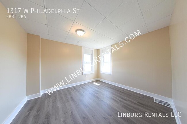 Building Photo - 1317 W Philadelphia St