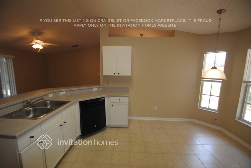 Building Photo - 15633 Greater Trail
