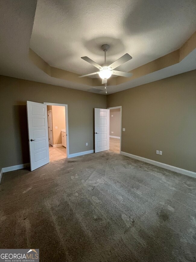 Building Photo - 126 The Villas Wy