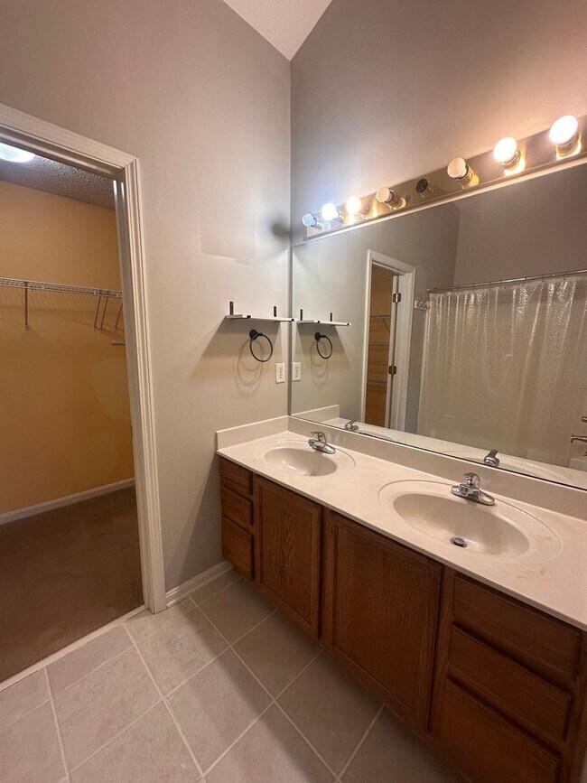 Building Photo - 9406 Harlow Ct