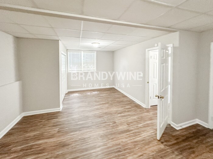 Building Photo - 152 Edward Dr