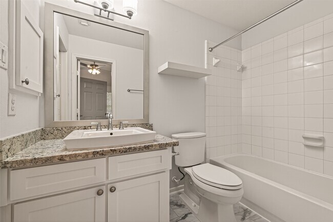 Building Photo - 22411 Kendall Shay Ct